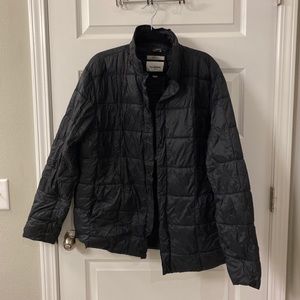 Featherless + Water Resistant Puffer Jacket Size L